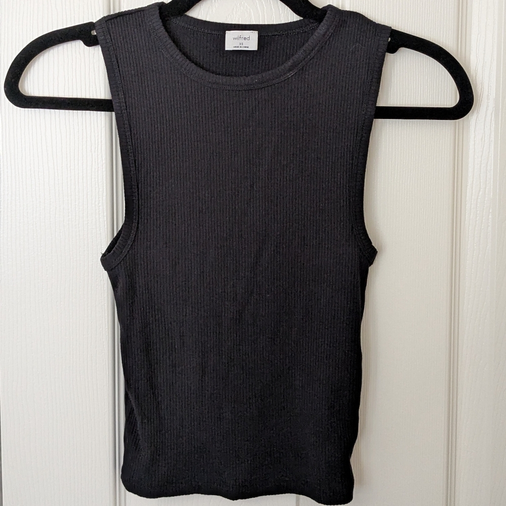 Aritzia Wilfred Adventure Black Tank XS